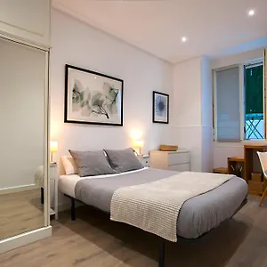 Donostia, A Pocos Pasos De La Playa De La Concha. Apartment San Sebastian